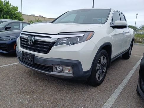 Used 2017 Honda Ridgeline RTL-E image 3