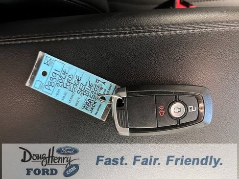 Used 2024 Ford Edge SEL AWD/4WD image 55
