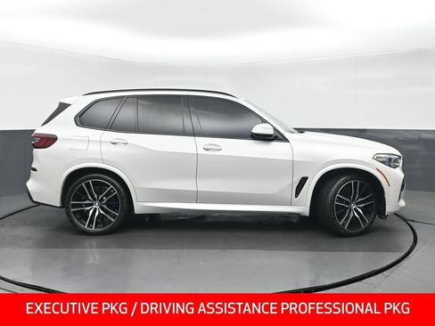 Used 2022 BMW X5 M50i w/ Executive Package AWD/4WD image 2