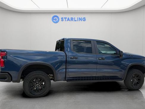 Used 2023 Chevrolet Silverado 1500 ZR2 w/ Technology Package AWD/4WD image 10