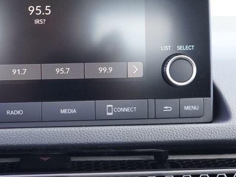 Used 2025 Honda Civic Sport image 25