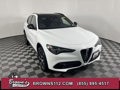 New 2025 Alfa Romeo Stelvio Sprint w/ Veloce Package