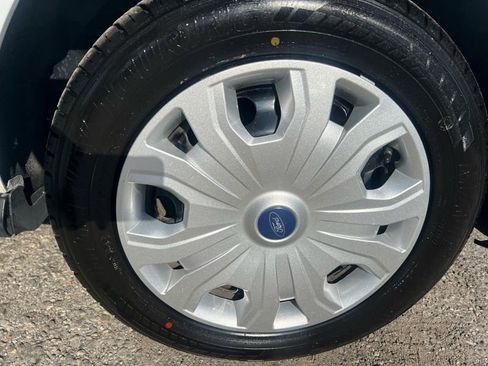 Used 2020 Ford Transit Connect XL image 10