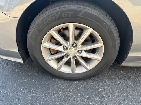 Used 2019 Hyundai Sonata SE w/ Cargo Package FWD image 9