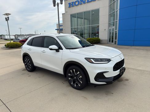 New 2026 Honda HR-V EX-L image 3
