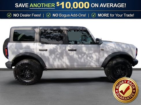 Used 2023 Ford Bronco Wildtrak image 8