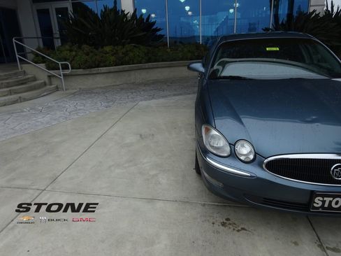 Used 2006 Buick LaCrosse CXL w/ Chrome Appearance Package image 29