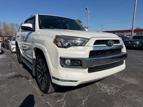 Used 2016 Toyota 4Runner Limited image 3
