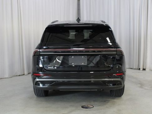 Used 2024 Lincoln Nautilus Reserve w/ Equipment Group 202A AWD/4WD image 27