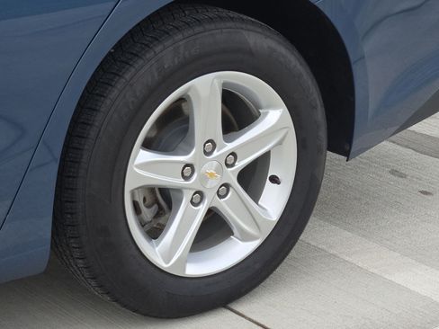 Used 2024 Chevrolet Malibu LT FWD image 12