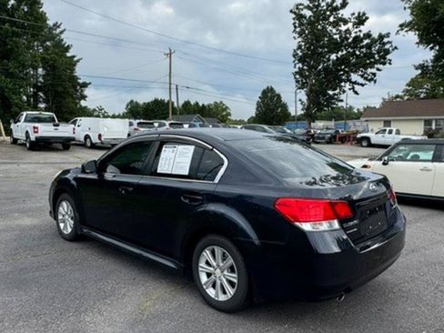 Used 2012 Subaru Legacy 2.5i Premium w/ All-Weather Pkg AWD/4WD image 5