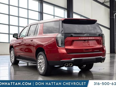 New 2026 Chevrolet Suburban Premier w/ Sun And Tow Package AWD/4WD image 23