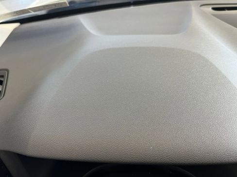 Used 2025 Volvo V60 B5 Cross Country Plus image 34