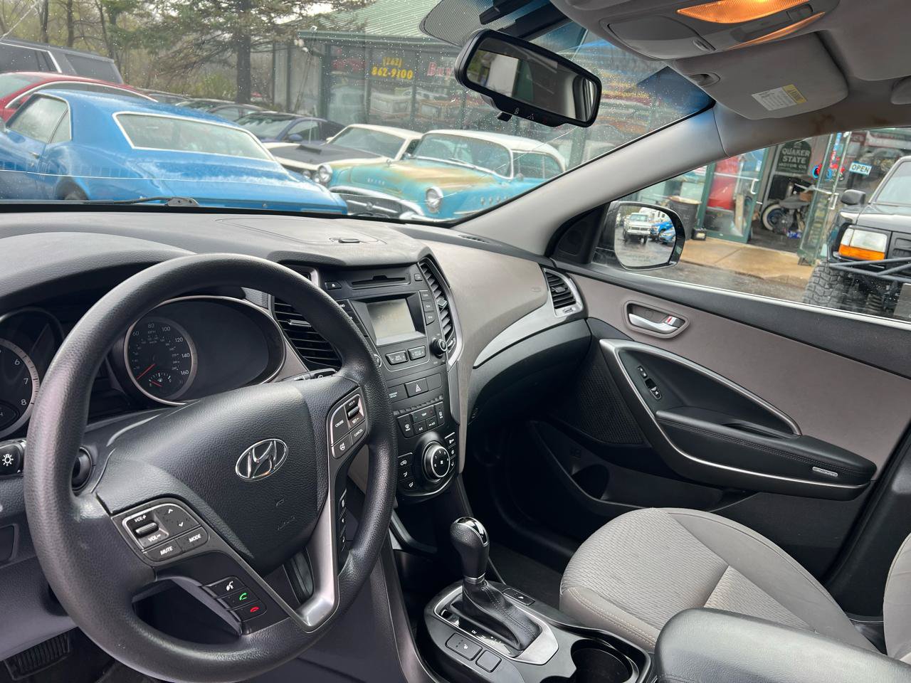Used 2016 Hyundai Santa Fe SE AWD/4WD image 8