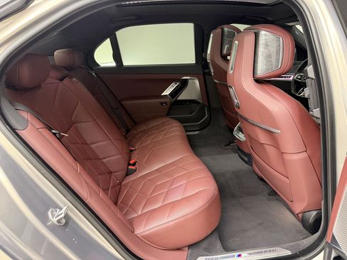 Used 2023 BMW 740i RWD image 30