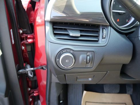 Used 2020 Buick Envision Preferred image 15