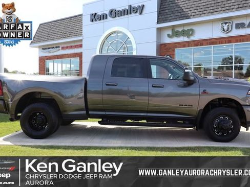 Used 2025 RAM 3500 Laramie AWD/4WD image 1