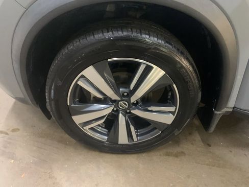 Used 2021 Nissan Rogue SL image 31