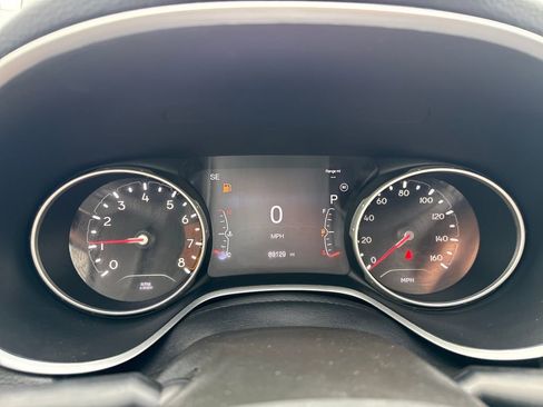 Used 2020 Jeep Compass Limited w/ Premium Lighting Group AWD/4WD image 11