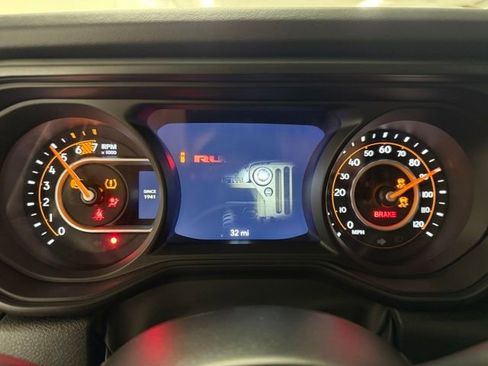 New 2026 Jeep Wrangler Unlimited Rubicon w/ Safety Group image 19