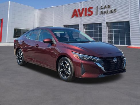 Used 2025 Nissan Sentra SV FWD image 3