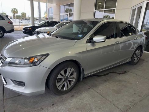 Used 2015 Honda Accord LX image 1