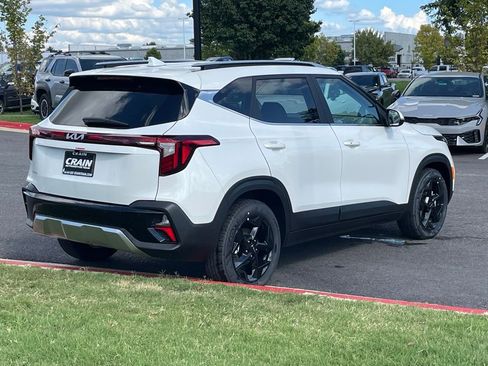New 2026 Kia Seltos EX w/ EX Sunroof Package FWD image 8