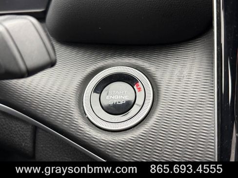 Used 2024 Jeep Grand Cherokee L Laredo image 27