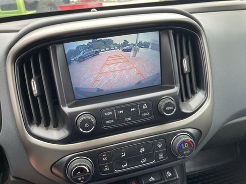 Used 2016 Chevrolet Colorado Z71 AWD/4WD image 21