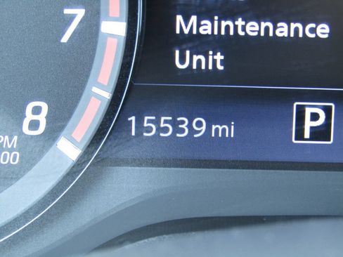 Used 2024 Nissan Titan PRO-4X w/ Pro-4x Utility Package AWD/4WD image 24