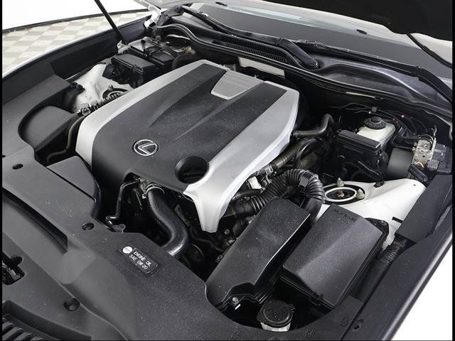 Used 2015 Lexus RC 350 w/ Luxury Package RWD image 11