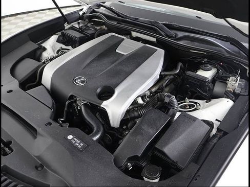 Used 2015 Lexus RC 350 w/ Luxury Package RWD image 11