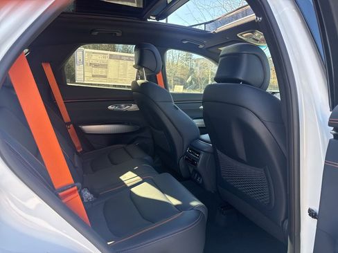 New 2026 Genesis GV70 2.5T Sport Prestige AWD/4WD image 31
