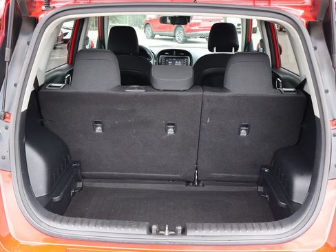 Used 2021 Kia Soul S FWD image 19