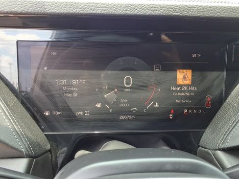 Used 2025 GMC Yukon Denali AWD/4WD image 10