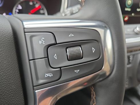 Used 2023 Chevrolet Blazer Premier w/ Enhanced Convenience Package AWD/4WD image 22