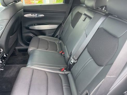 Used 2023 Genesis GV70 2.5T w/ Sport Prestige Package AWD/4WD image 12