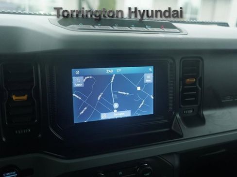 Used 2021 Ford Bronco Badlands w/ Sasquatch Package image 16