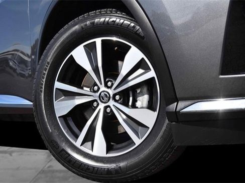 Used 2021 Nissan Murano SV image 3