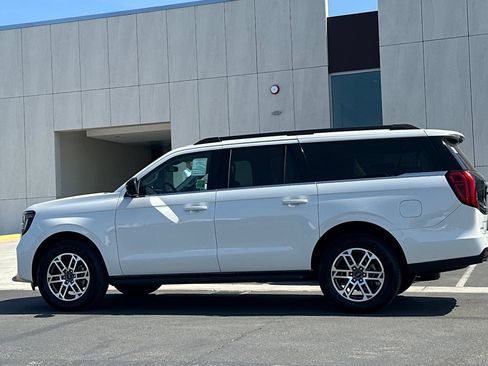 New 2026 Ford Expedition Max Active RWD image 6