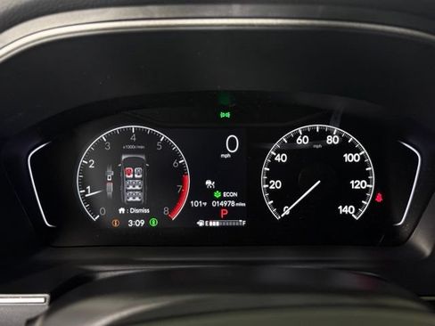 Used 2025 Honda Pilot Touring image 17
