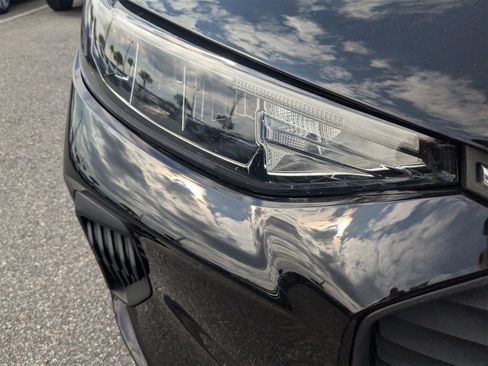 Used 2023 Ford Escape Active image 10