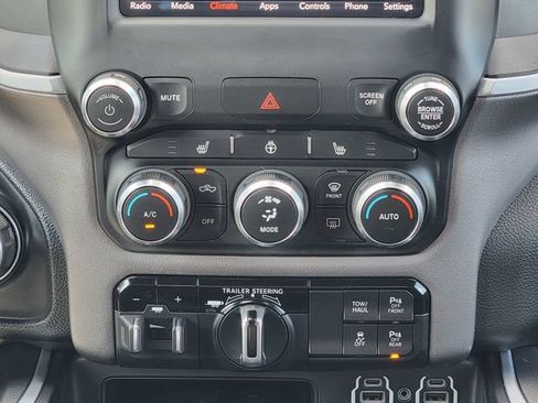 Used 2021 RAM 1500 Big Horn AWD/4WD image 22