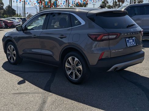 Certified 2025 Ford Escape Platinum AWD/4WD image 4