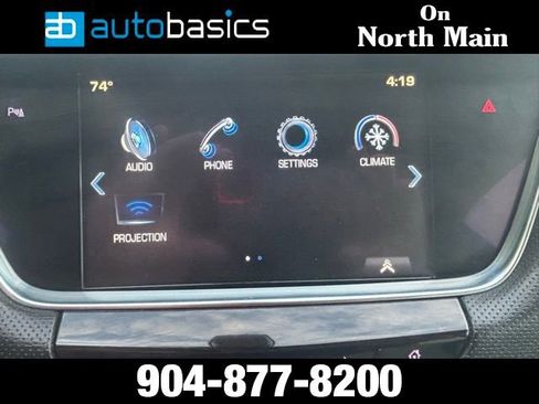 Used 2017 Cadillac XT5 FWD image 18