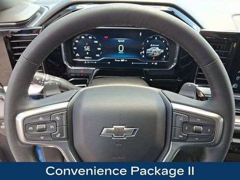Used 2023 Chevrolet Silverado 1500 RST w/ Convenience Package II AWD/4WD image 4