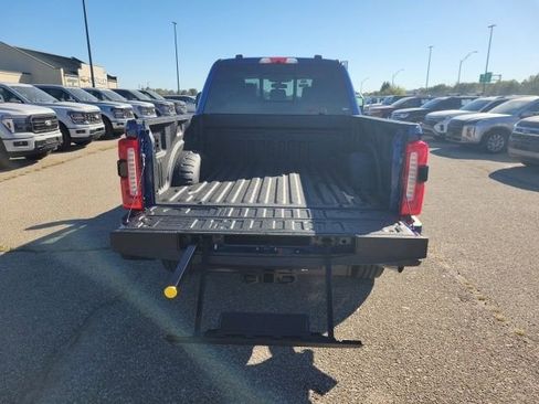 New 2026 Ford F250 Lariat w/ Black Appearance Package image 32