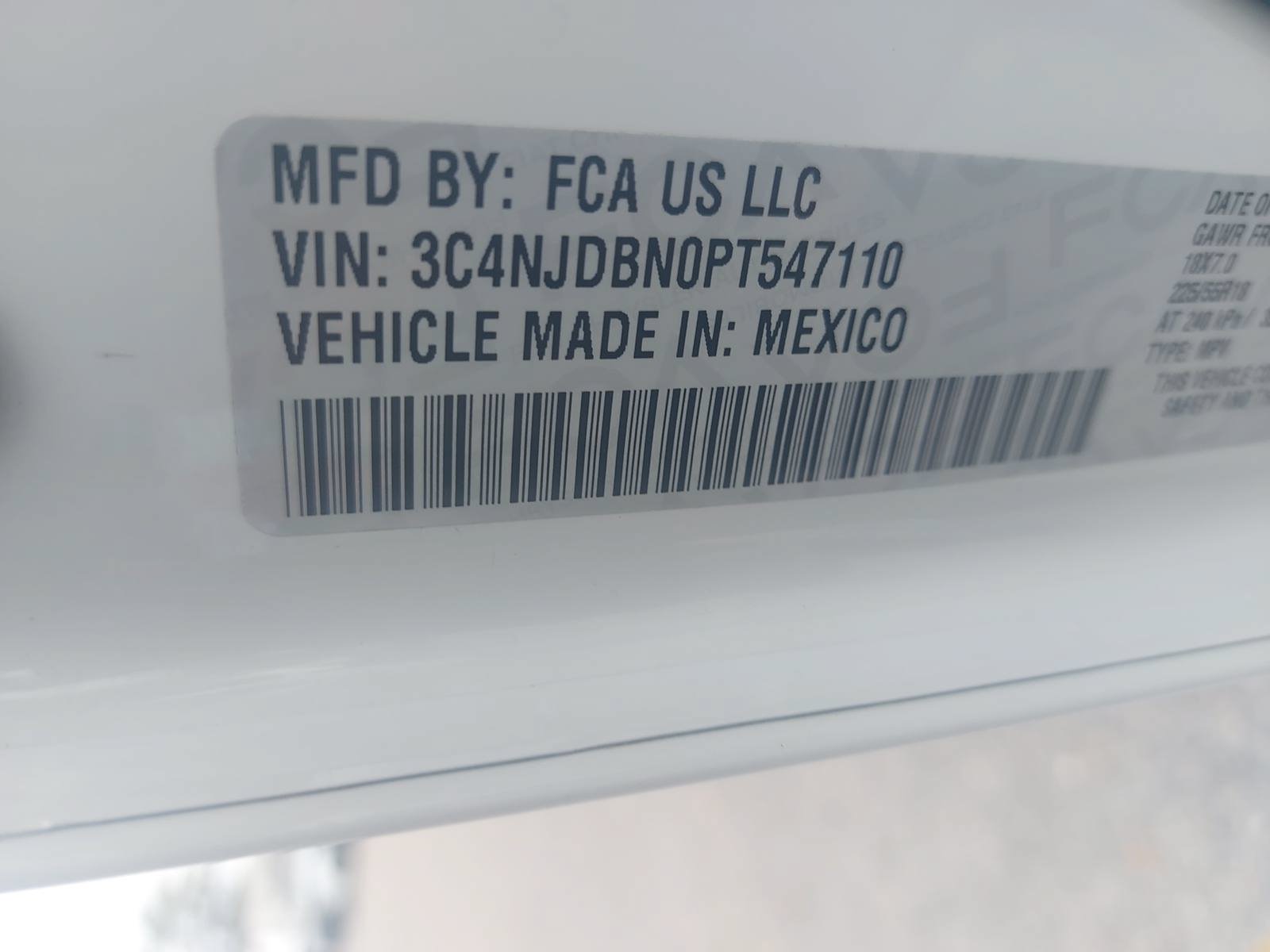 Used 2023 Jeep Compass Latitude AWD/4WD image 33