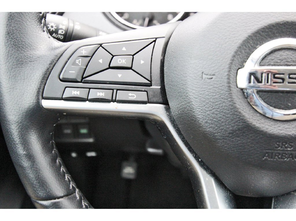 Used 2021 Nissan Rogue Sport SV FWD image 19