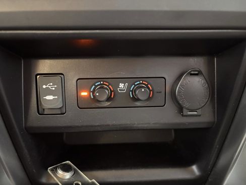 Used 2015 Toyota 4Runner Limited image 24